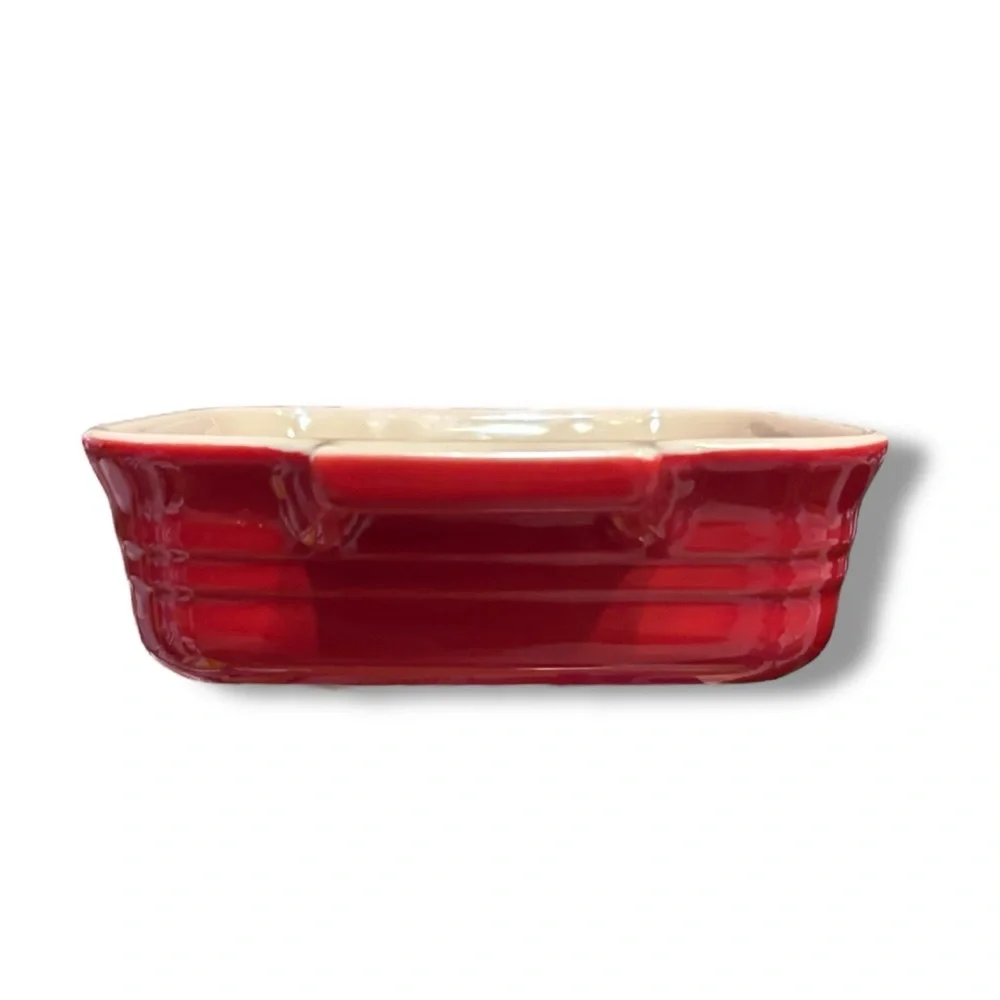 Le Creuset features premium